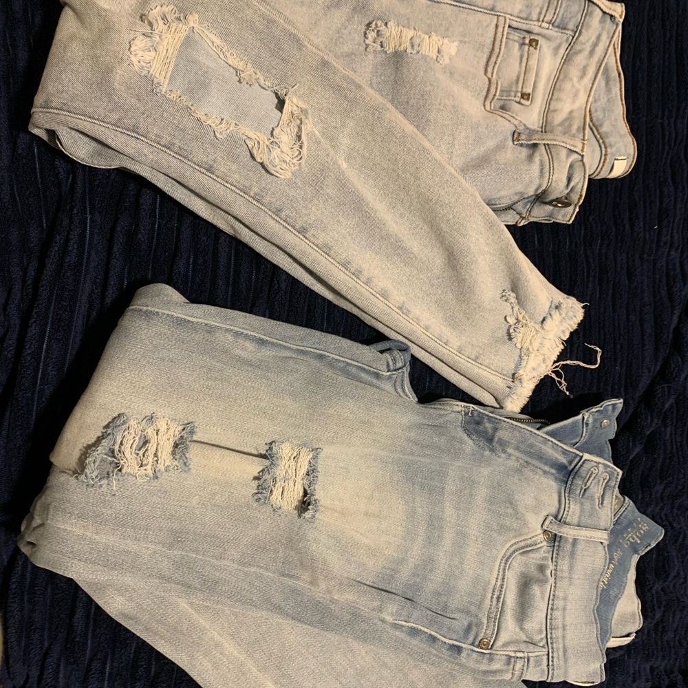 Gently used New York and company and IT Band jeans size 10